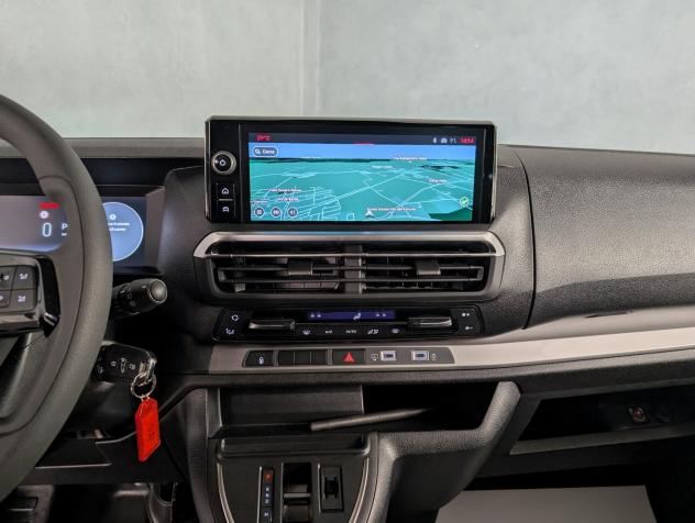Fiat Ulysse 2.0 BlueHDi 180 CV AT8 L3 - Foto 10