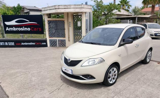 LANCIA - Ypsilon - 1.2 69 CV 5p. GPL Ecochic Gold - Foto 2