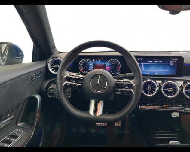 Mercedes-Benz Classe A - W177 2023 A 180 Edition AMG Line auto - Foto 4