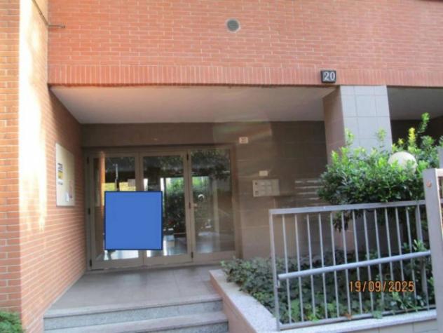 Immobile in asta di 182 m² con più di 5 locali e box auto doppio in vendita a Milano - Foto 3