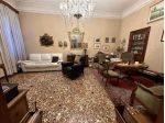 Appartamento di 423 m² con più di 5 locali e box auto in vendita a Vicenza