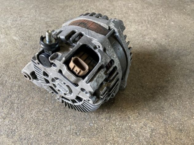 Alternatore Subaru Legacy 2.0D del 2011 (23700-AA660) - Foto 3