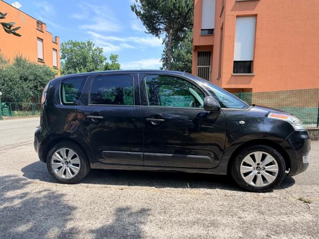 Citroen C3 Picasso 1.6 HDi 90 airdream Ideal totalmente rifatta - Foto 8