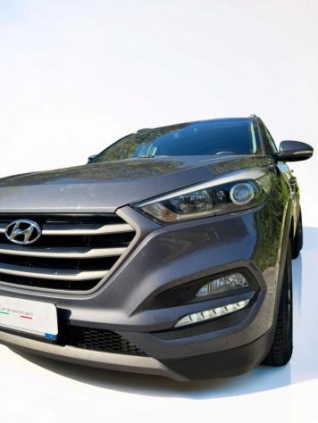 HYUNDAI Tucson 1.7 CRDi Comfort rif. 22879190 - Foto 4