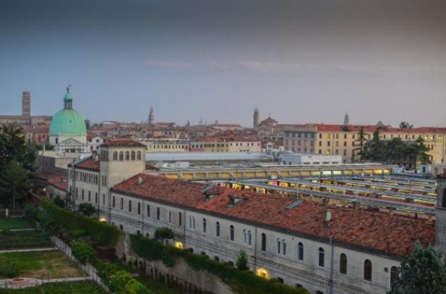 Attico / Mansarda di 230 m² con 4 locali in vendita a Venezia - Foto 20