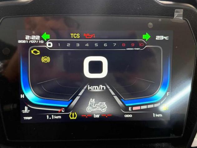 VOGE 300R SFIDA SR3 rif. 23971758 - Foto 8