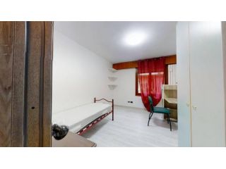 Stanza - Venezia . Rif.: VE-04 A