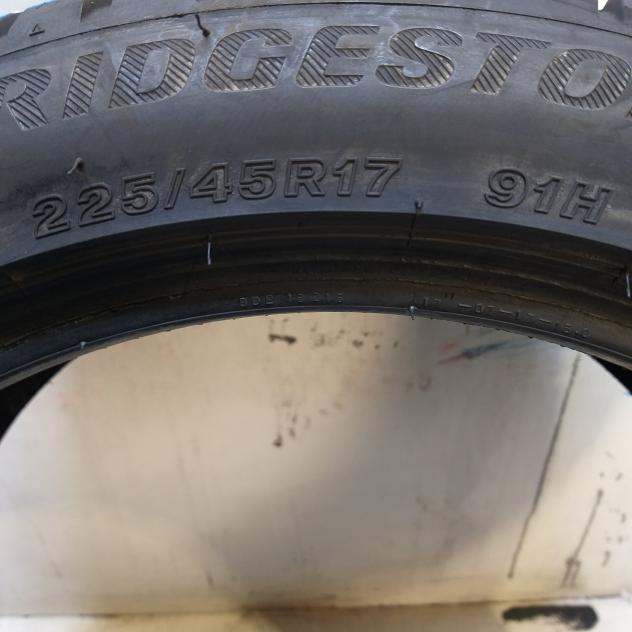 2 GOMME 225 45 17 BRIDGESTONE RFT A64555 - Foto 6