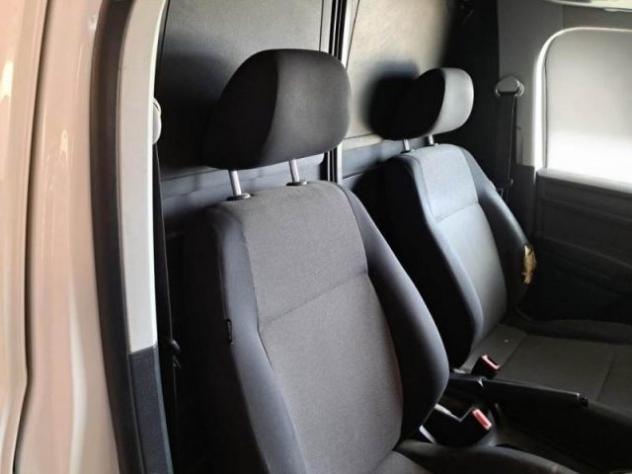 VOLKSWAGEN Caddy 2.0 TDI 122 CV 4Motion Furgone rif. 24117165 - Foto 6