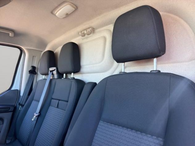 FORD Transit Custom L1H1 2.0 130CV rif. 23932054 - Foto 8