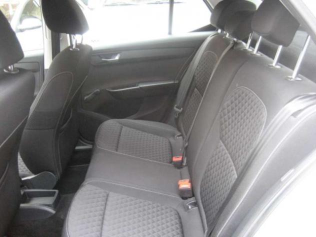 SKODA Fabia 1.4 TDI 75 CV AMBITION 5P rif. 23451472 - Foto 9