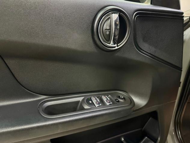 Mini Cooper D Countryman 2.0 150cv Yours 2021 - Foto 10