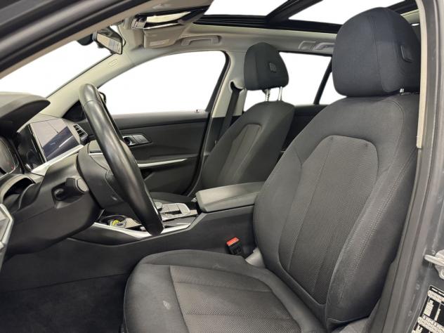 BMW Serie 3 320d 48V Sport Touring auto - Foto 9