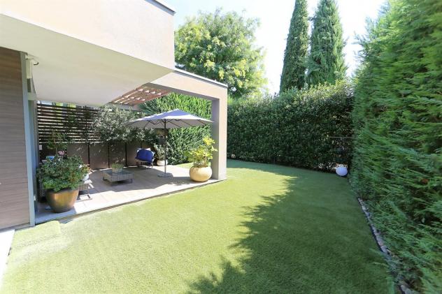 Carate Brianza , lussuoso quadrilocale con ampi porticati e giardino in costruzione del 2016 classe A - Foto 2
