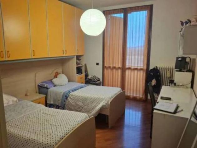 Immobile in asta di 198 m² con più di 5 locali e box auto in vendita a San Martino in Rio - Foto 8