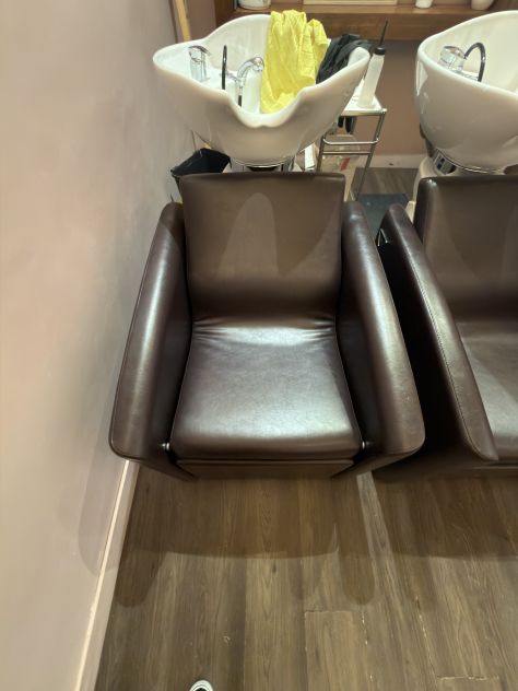 ARREDAMENTO PER PARRUCCHIERI MALETTI - Foto 9