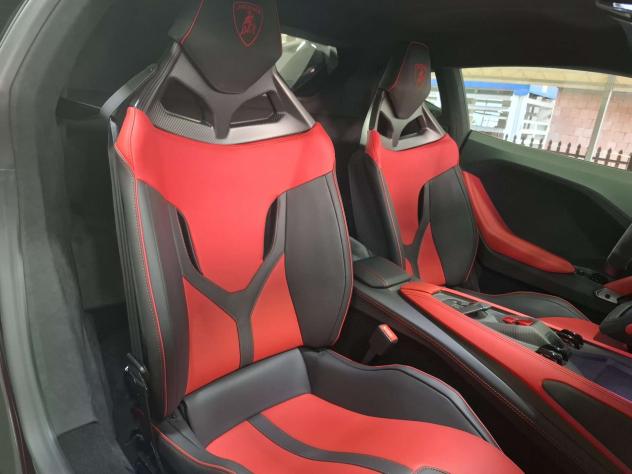 Lamborghini Temerario 4.0 V8 hpev - Foto 8