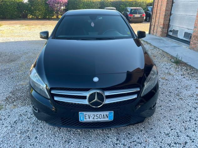 Mercedes-benz A 160 CDI Premium Dark Night Edition - Foto 2