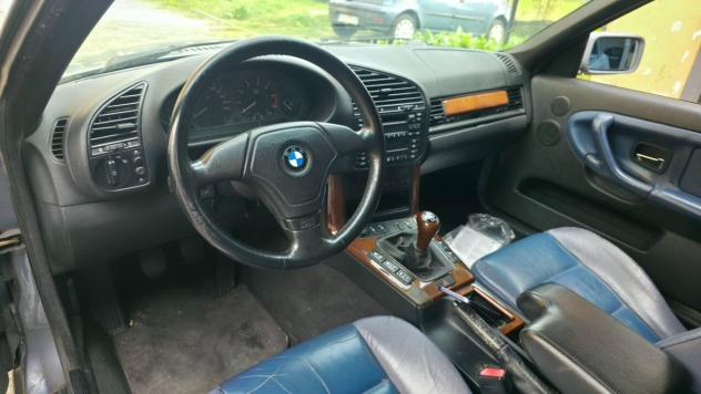 Bmw 318i Coup - Foto 2