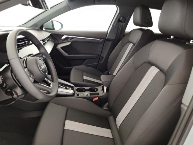 Audi A3 Sportback All Street TDI 110 kW S tronic Business Advanced - Foto 7