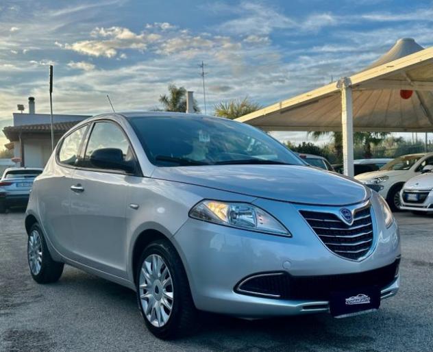 LANCIA Ypsilon 1.2 69 CV 5 porte GPL Ecochic Gold rif. 21832721