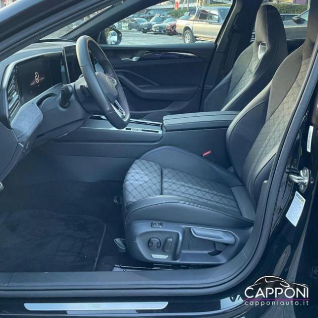 VOLKSWAGEN Passat 2.0 TDI 150 CV R-Line PROMO rif. 24056203 - Foto 8