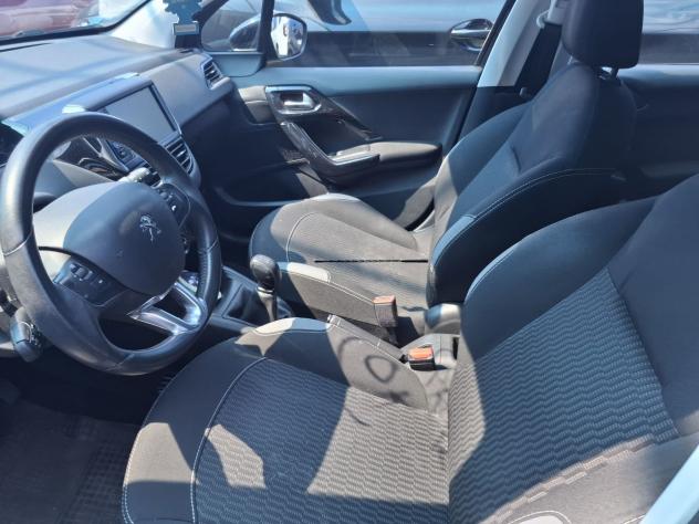 Peugeot 208 I 2015 5p 1.2 puretech Active 82cv - Foto 8