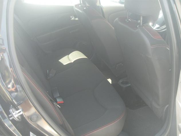 Renault Clio 1.2 75CV 5 porte Live - Foto 9