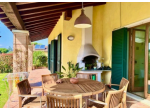 Villa in vendita a Luni 400 mq  Rif: 1055372