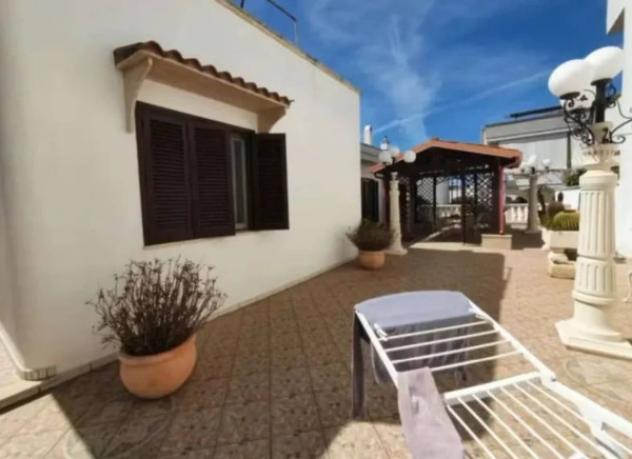 Immobile in asta di 398 m² con più di 5 locali e box auto in vendita a Racale - Foto 5