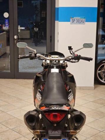 KTM SUPERMOTO 950 CON SCARICHI AKRAPOVIC - Foto 6