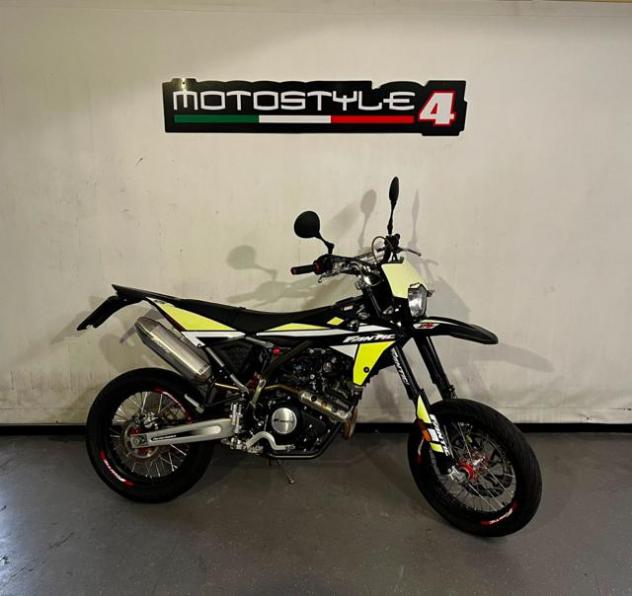 FANTIC MOTOR XMF 125 PERFORMANCE