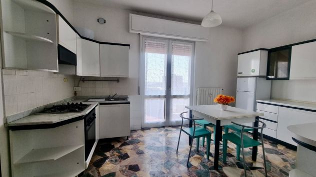 Bilocale con terrazzo arredato Trezzano SN 700eu - Foto 3