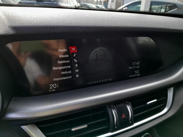 Alfa Romeo Stelvio 2.2 Turbodiesel 210 CV AT8 Q4 Executive - Foto 7