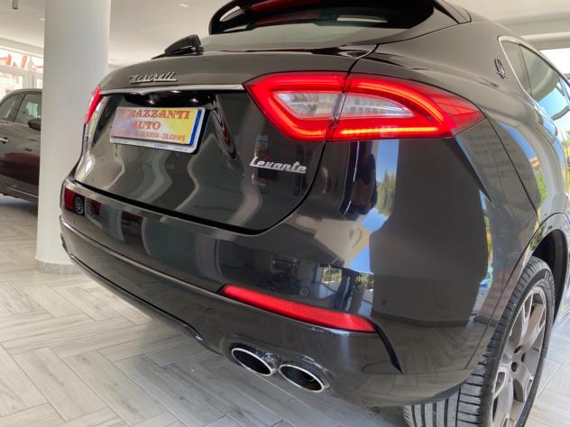 Maserati Levante 3.0D V6 250cv GRANSPORT R20/HARMAN2019 - Foto 8
