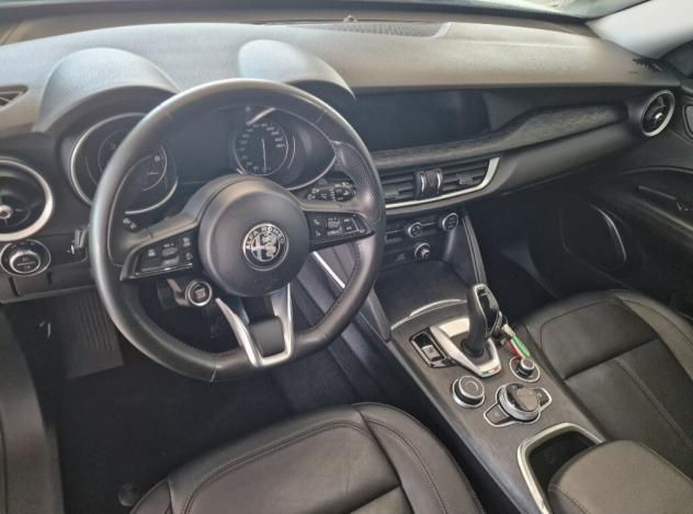 Alfa Romeo Stelvio con Interno in Pelle - Foto 10