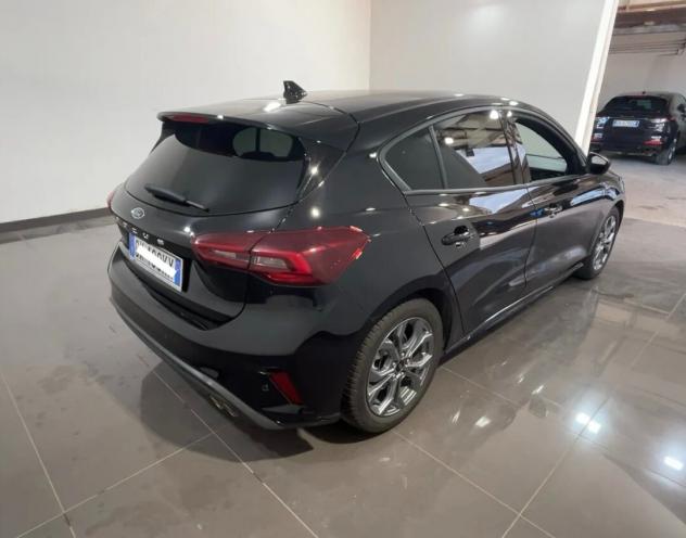 Ford Focus 1.0 EcoBoost Hybrid 155 CV 5p. ST-Line - Foto 4