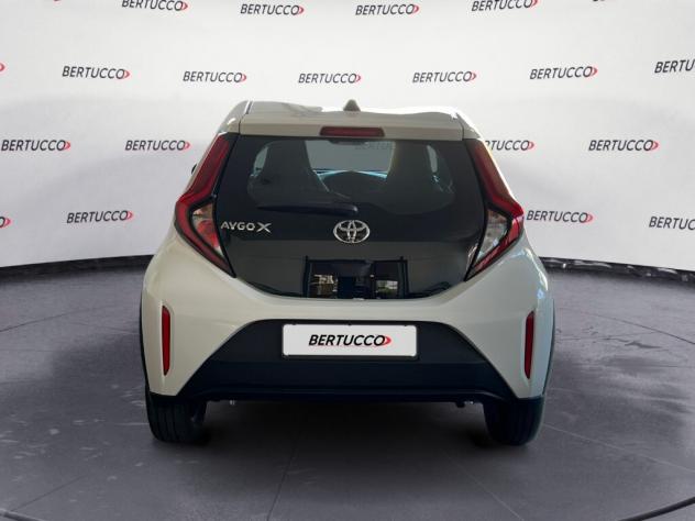 TOYOTA Aygo X Aygo X 1.0 VVT-i 72 CV 5 porte Active - Foto 4