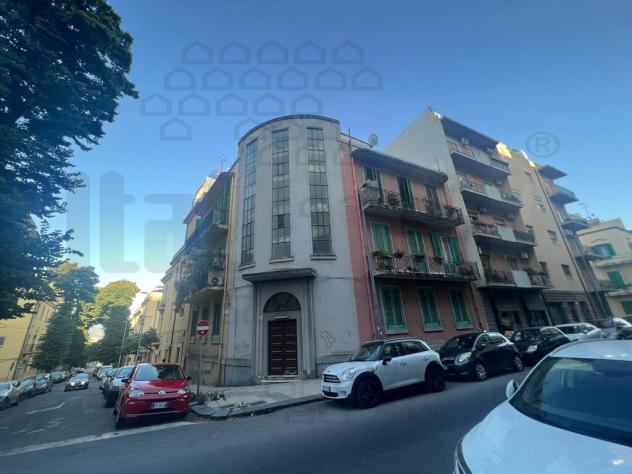 APPARTAMENTO di 4 vani e di 100 mq (MESSINA) rif. 2VS16392