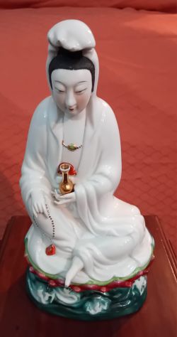 VENDO PRIVATAMENTE ANTICO BUDDA IN CERAMICA DIPINTA IN PERFETTE CONDIZIONI