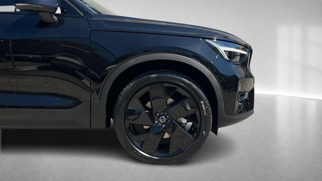 Volvo XC40 B3 automatico Plus Black Edition - Foto 9