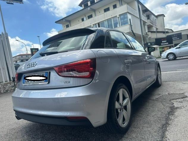 AUDI A1 AUTOMATICA S- TRONIC - Foto 6