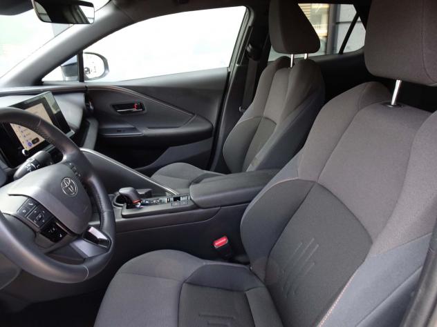 Toyota C-HR 2.0 PHEV Trend - Foto 7