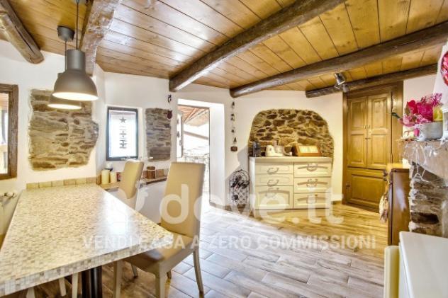 Casa indipendente di 218 m² con 5 locali in vendita a Maccagno con Pino e Veddasca - Foto 6