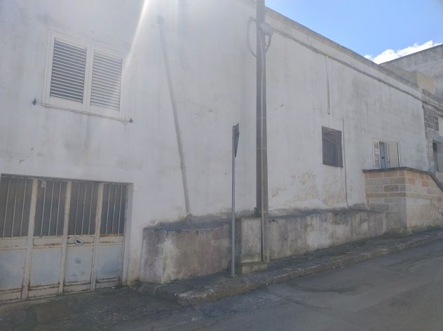 FinImmobil VENDE, in San Donato di L.(LE), Via Serra Grande 2 casa +garage - Foto 3