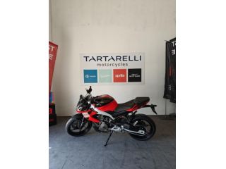 Aprilia Tuono 457 PIRANHA RED