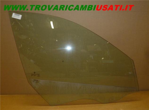 SCENDENTE PORTA ANT. D. BMW X1 F48 999-U57161 Vetri e Retrovisori  Cristalli  Cristalli porte  Cristal BMW - X1 E84 - 01-07-2009 - 01-07-2012, BMW - X