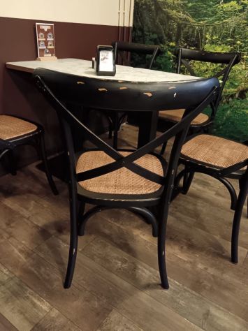 Sedie thonet vintage nero consumato