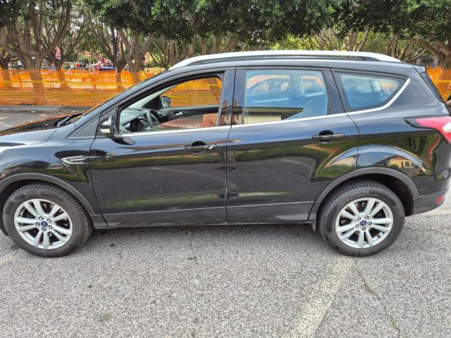 Ford Kuga 1.5 TDCI 120 CV S&S 2WD Plus 2017 - Foto 8