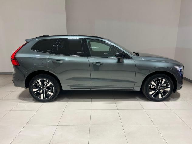 Volvo XC 60 B5 AWD aut. Plus Dark *Anche Autocarro N1*